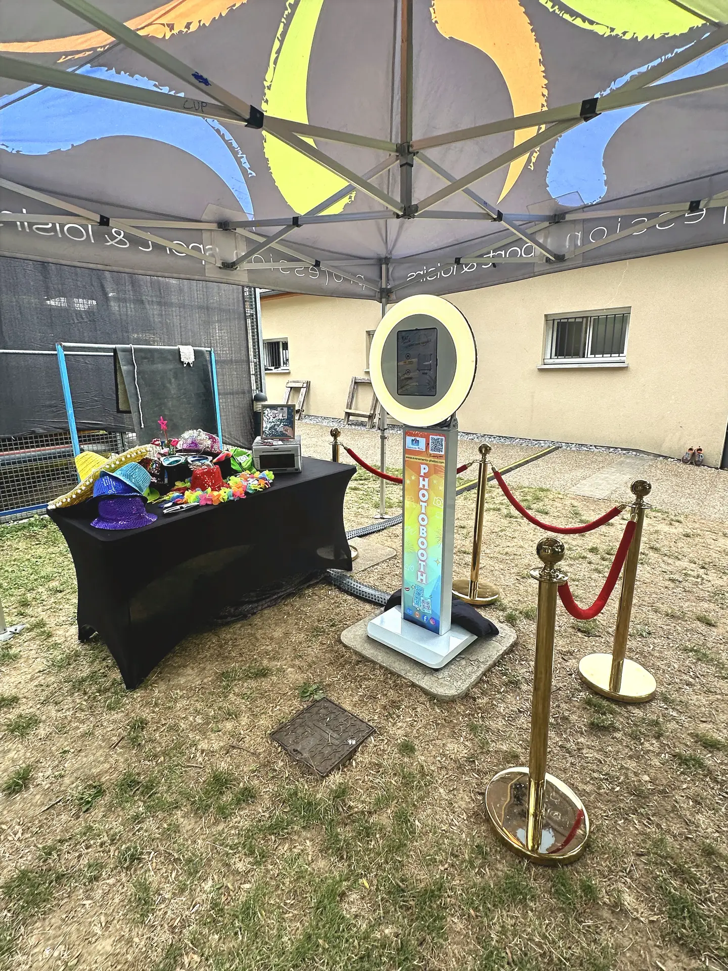 SelfyBox Pro installée en extérieur lors d'un événement